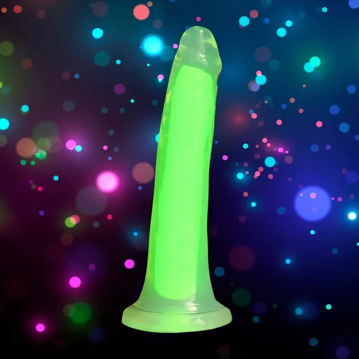 7 Inch Glow-in-the-Dark Silicone Dildo – Green