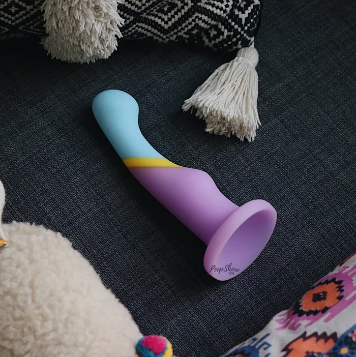Blush Avant D14 Heart of Gold Silicone Dildo with Suction Cup