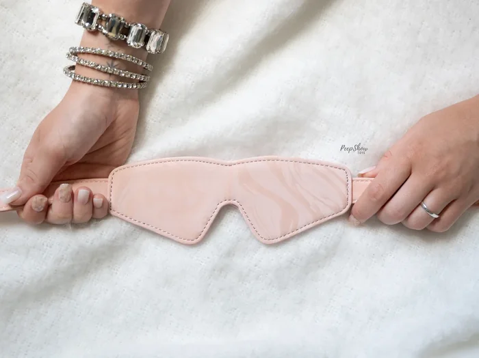 Boudoir Amor Blindfold with Gold Buckle by Liebe Seele