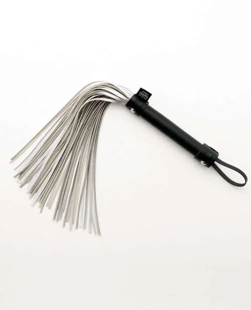 Fifty Shades of Grey Official Collection ‘Please Sir’ Mini Flogger – Travel-Size Sensation and Elegance