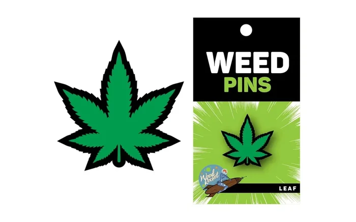 Green Maijuana Leaf Pin