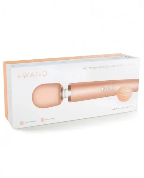 Le Wand Petite Rechargeable Vibrating Massager – Rose Gold