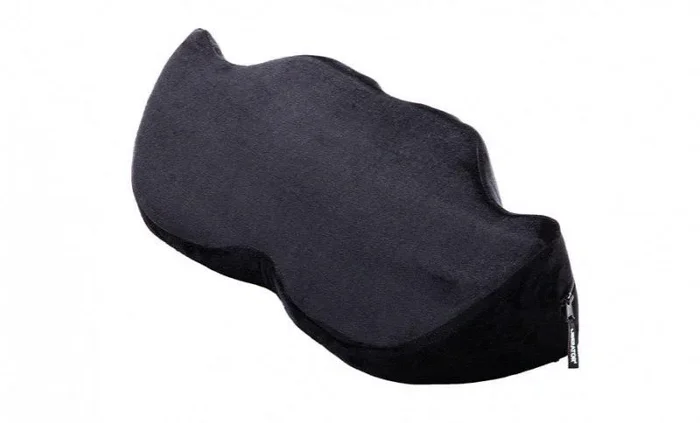 Liberator Mustache Wedge – Black