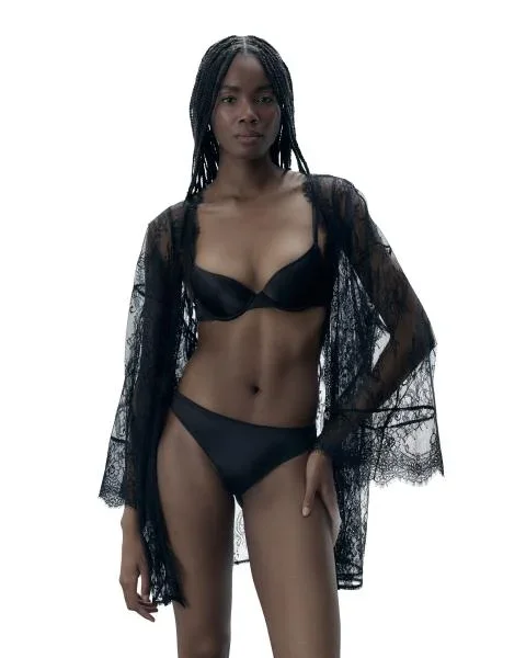 Madeline Sheer Lace Kimono – Black –