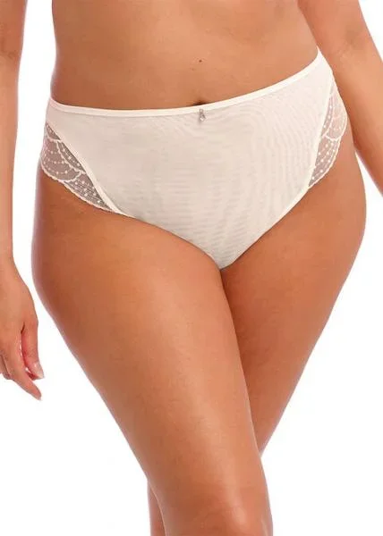 Priya Brazilian – Vanilla –