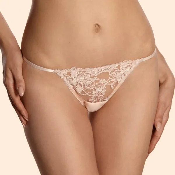 Romance G-String – Powder –