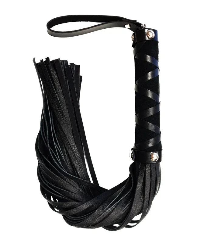 Rouge Short Leather Flogger with Studs – Black