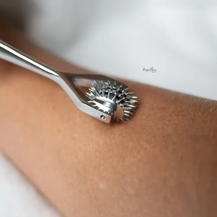 Rouge Triple Pinwheel – Stainless Steel Kink Tool