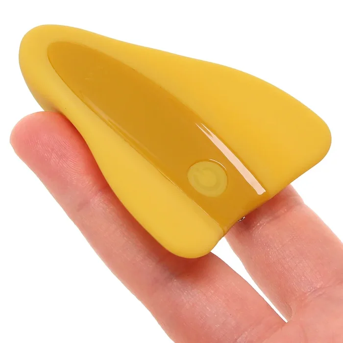 Satisfyer High Fly Finger Vibe in Yellow