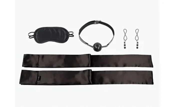 Shadow Secrets Kit – Black